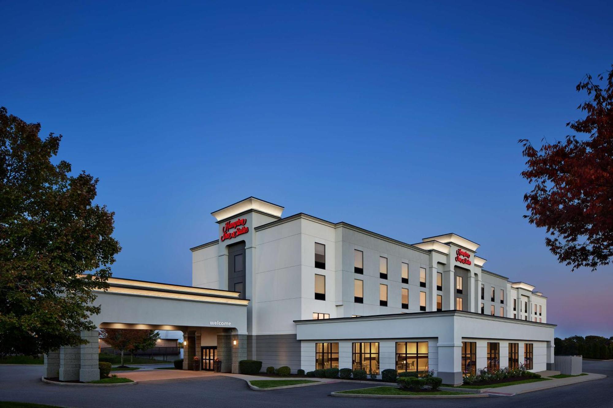 Hampton Inn & Suites Уест Хейвън Екстериор снимка